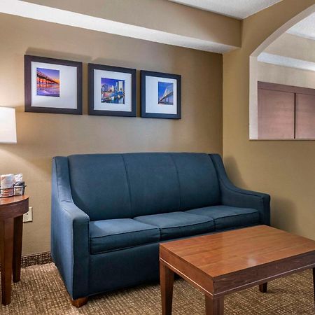 Comfort Suites Baymeadows Near Butler Blvd Jacksonville Exteriör bild