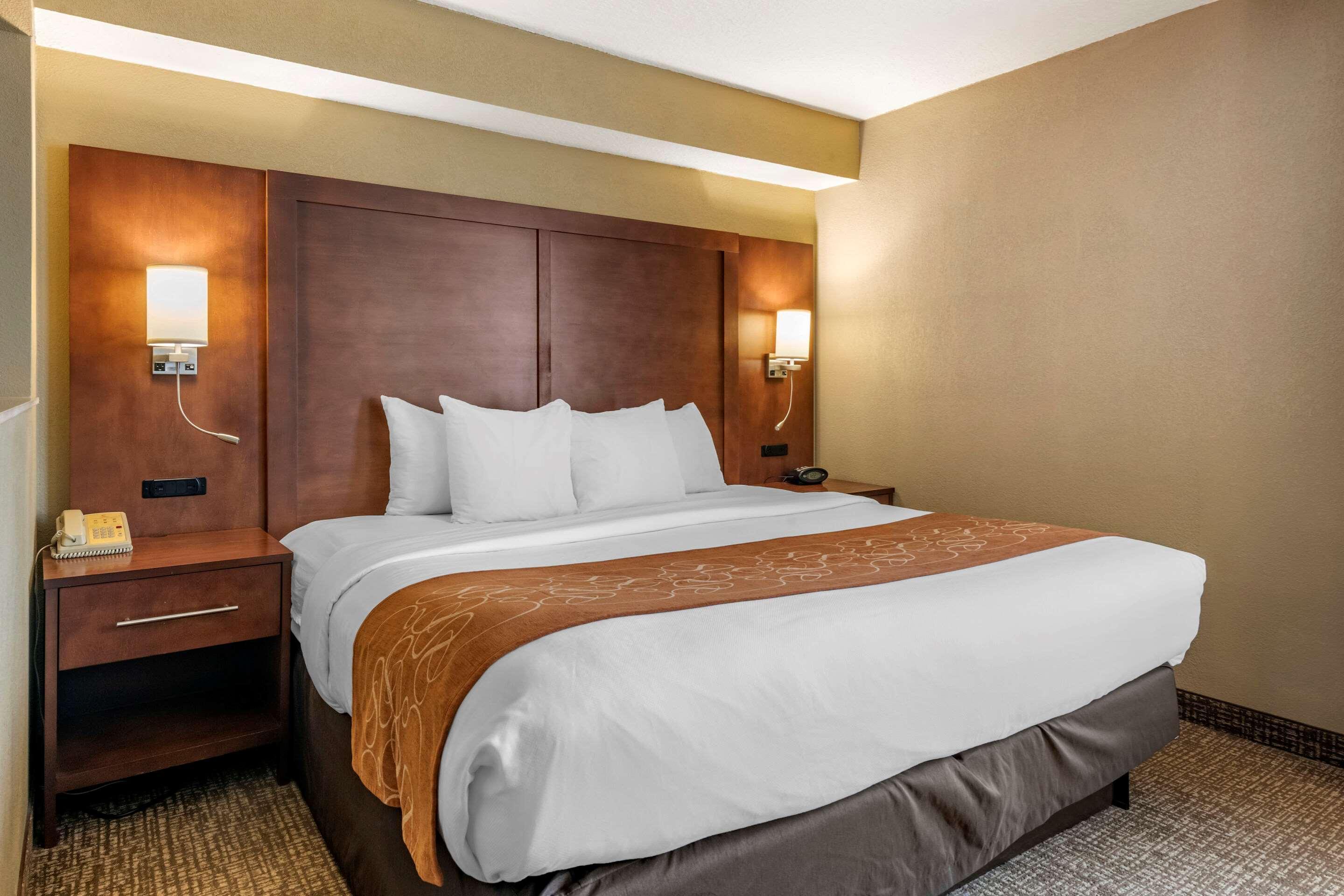 Comfort Suites Baymeadows Near Butler Blvd Jacksonville Exteriör bild