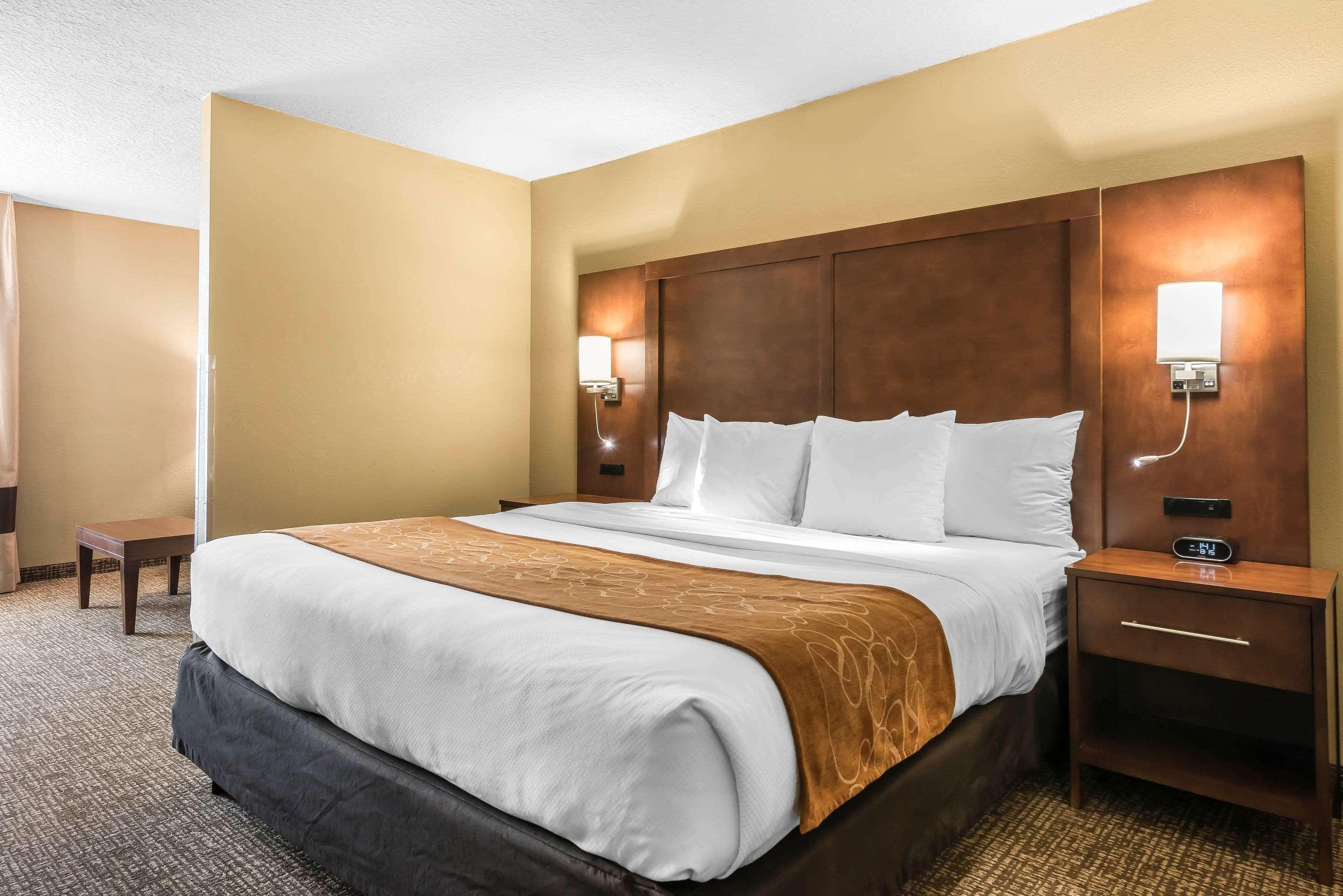 Comfort Suites Baymeadows Near Butler Blvd Jacksonville Exteriör bild