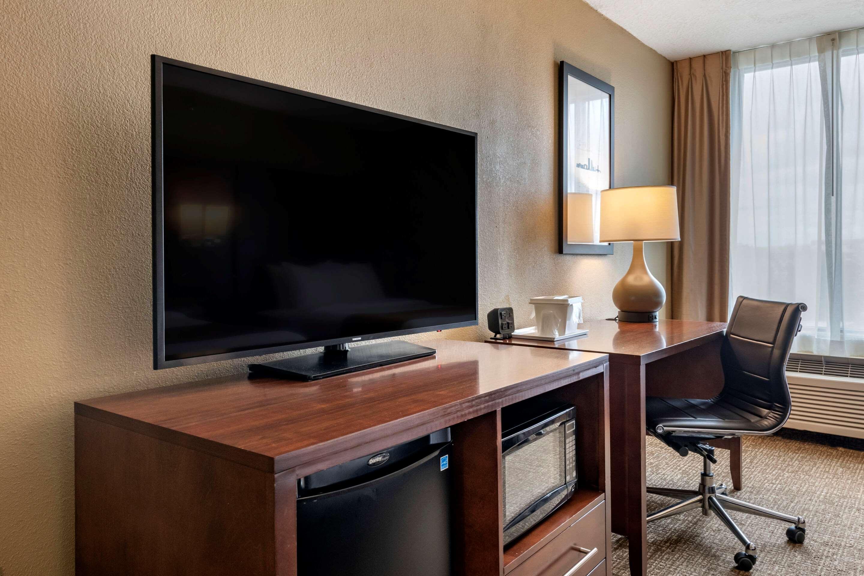 Comfort Suites Baymeadows Near Butler Blvd Jacksonville Exteriör bild