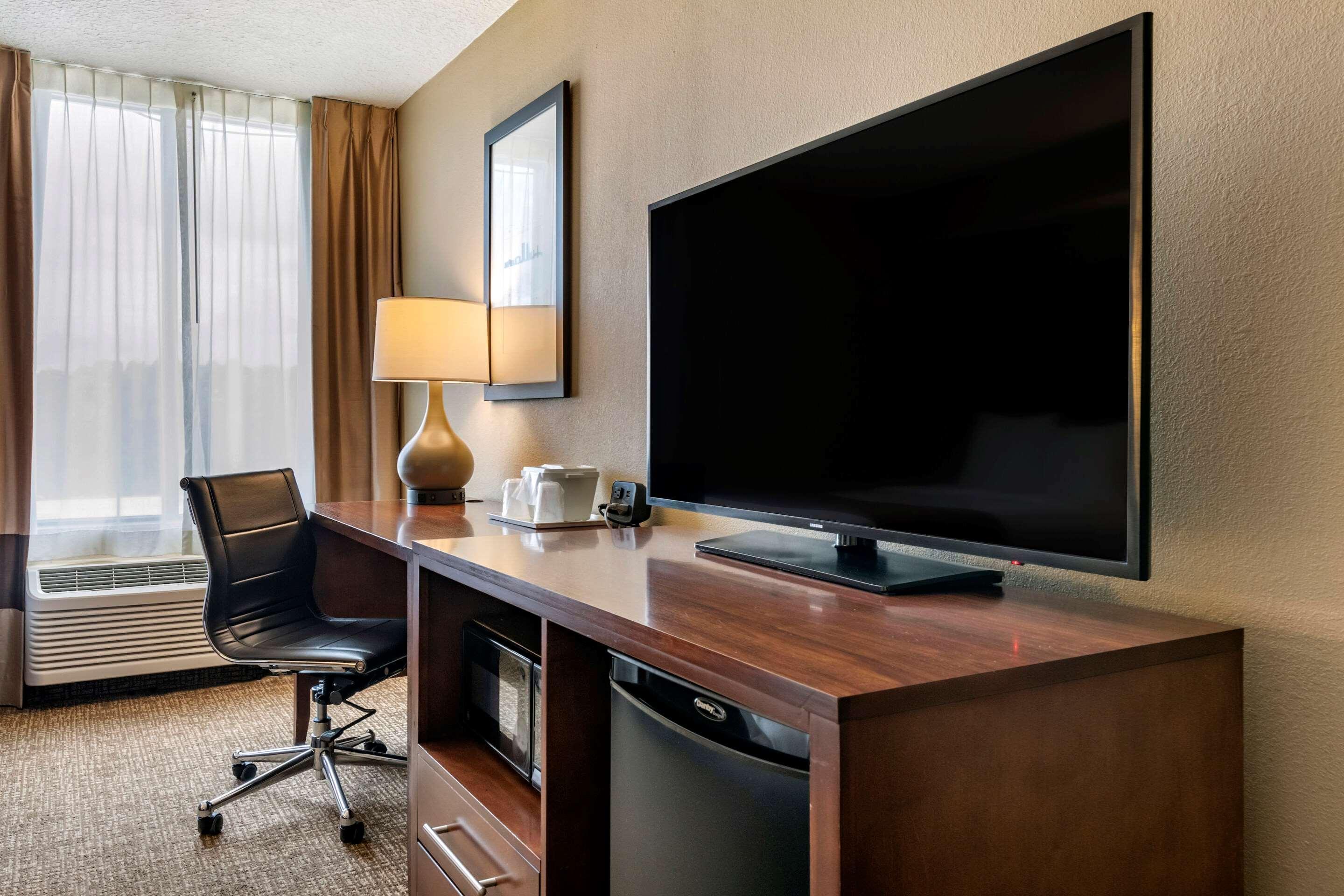 Comfort Suites Baymeadows Near Butler Blvd Jacksonville Exteriör bild