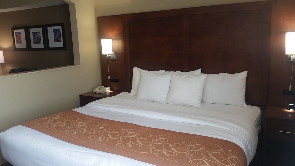 Comfort Suites Baymeadows Near Butler Blvd Jacksonville Exteriör bild